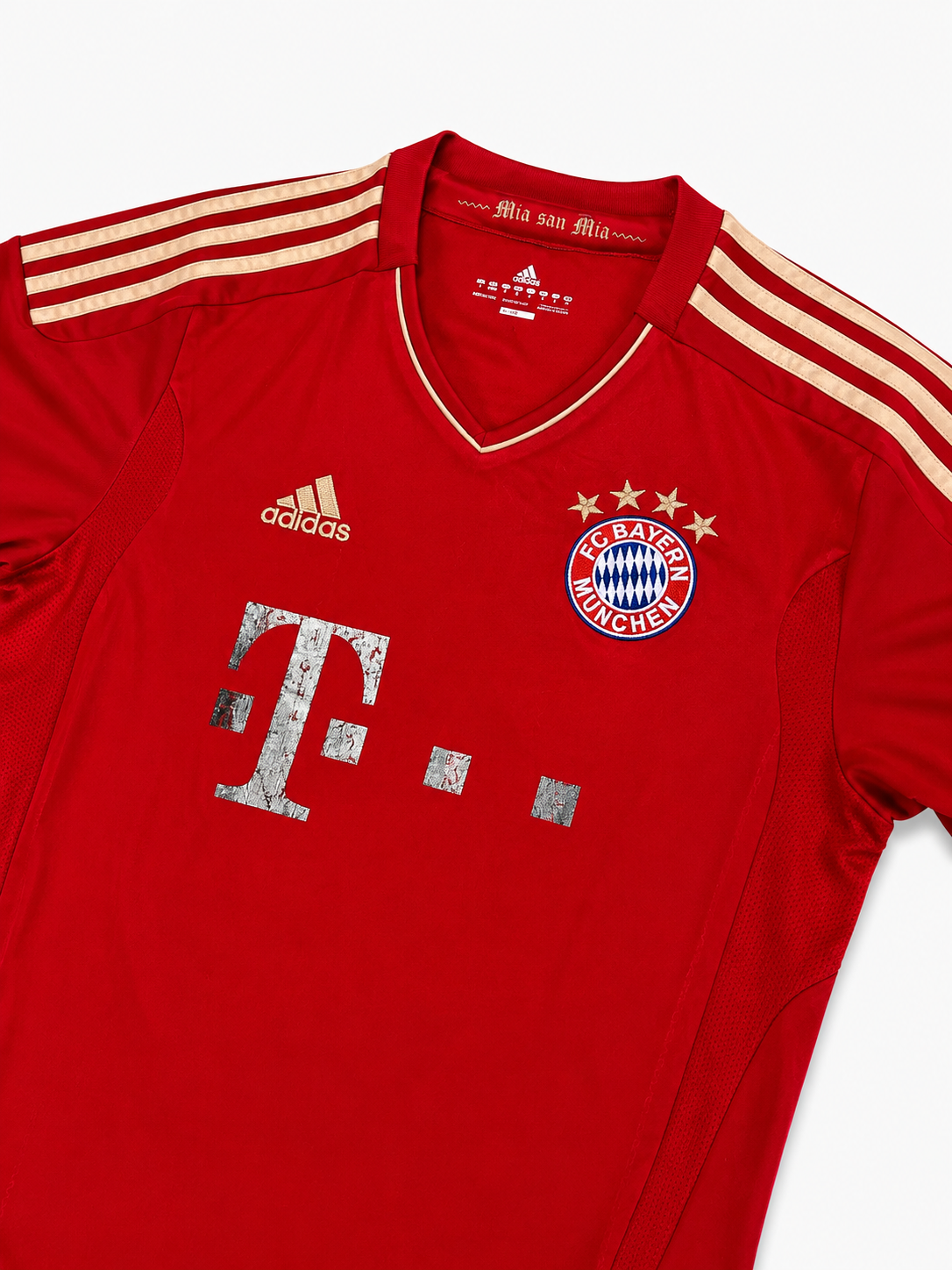 11/13 FC Bayern München 1st Jersey